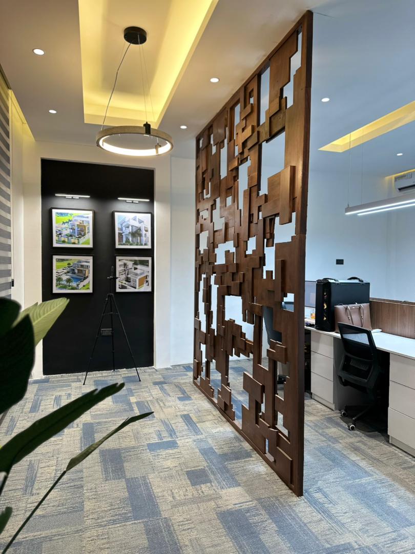 Modern office space image 3